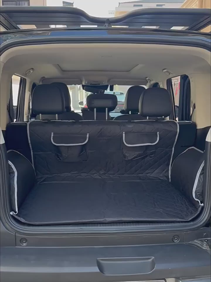 PawfectFriend Dark Gray Pet Car Trunk Cover – Waterproof, Non-Slip Backseat Protector for Dogs & Cats | Travel Comfort, Safety & Style